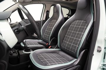 Voertuigafbeelding 8