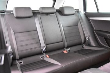 Voertuigafbeelding 18