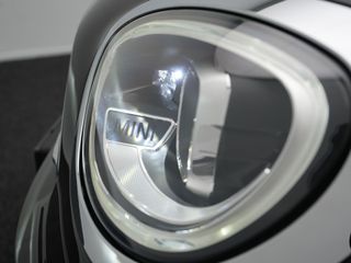 Voertuigafbeelding 39