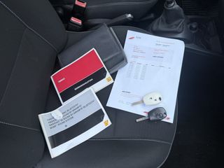 Voertuigafbeelding 12