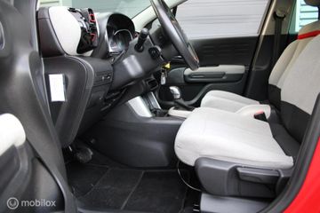 Voertuigafbeelding 16