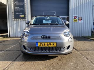 Voertuigafbeelding 13