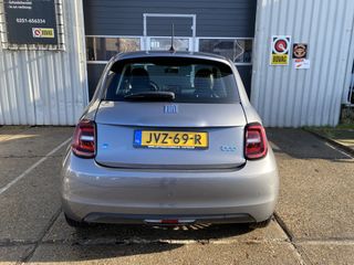 Voertuigafbeelding 7