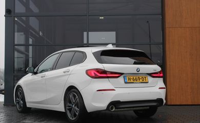 Voertuigafbeelding 1