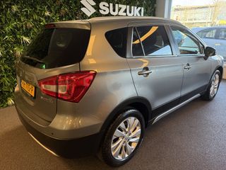 Voertuigafbeelding 2