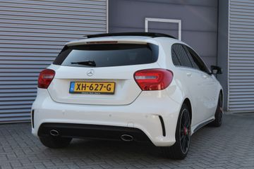 Voertuigafbeelding 5