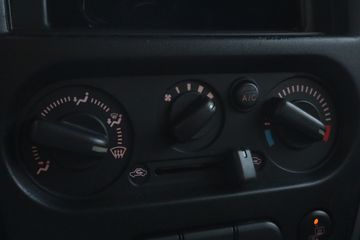 Voertuigafbeelding 9