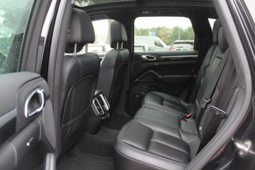 Voertuigafbeelding 10