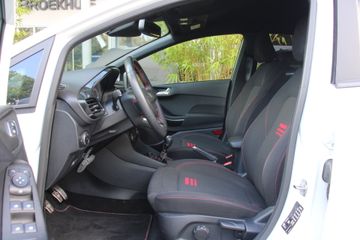 Voertuigafbeelding 4