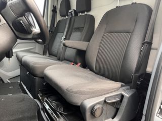 Voertuigafbeelding 37