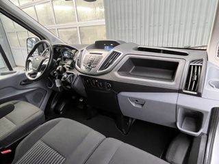 Voertuigafbeelding 6