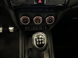 Voertuigafbeelding 32