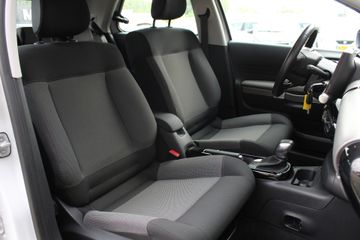 Voertuigafbeelding 10