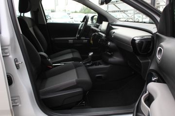 Voertuigafbeelding 8