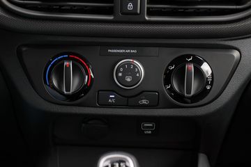 Voertuigafbeelding 32