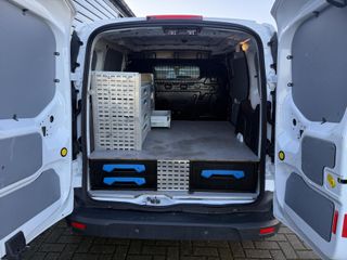 Voertuigafbeelding 12