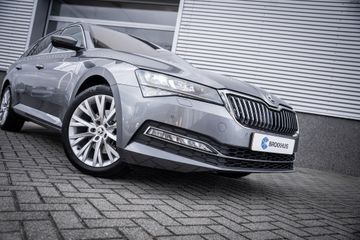 Voertuigafbeelding 2