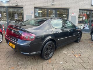 Voertuigafbeelding 6