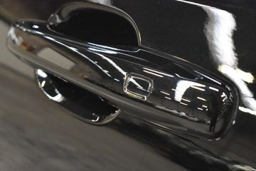 Voertuigafbeelding 10