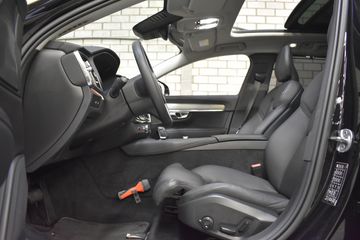 Voertuigafbeelding 11