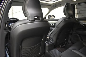 Voertuigafbeelding 16