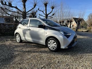 Voertuigafbeelding 2