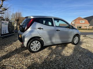 Voertuigafbeelding 3