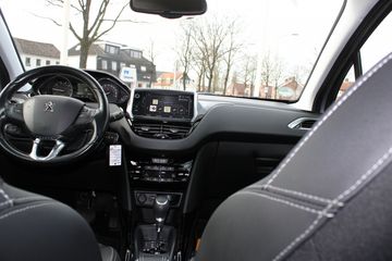 Voertuigafbeelding 12