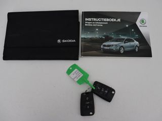 Voertuigafbeelding 12