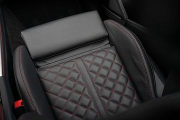 Voertuigafbeelding 77