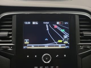 Voertuigafbeelding 12