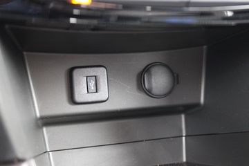 Voertuigafbeelding 31