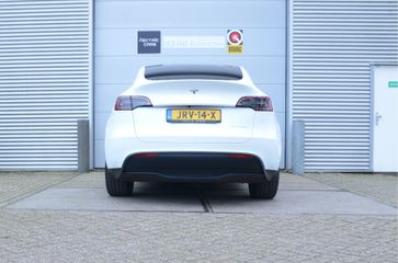 Voertuigafbeelding 7