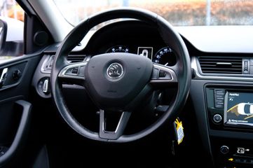 Voertuigafbeelding 5