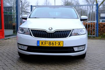 Voertuigafbeelding 6