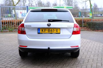 Voertuigafbeelding 7