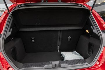 Voertuigafbeelding 16