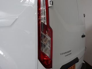 Voertuigafbeelding 12