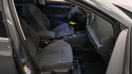 Voertuigafbeelding 12