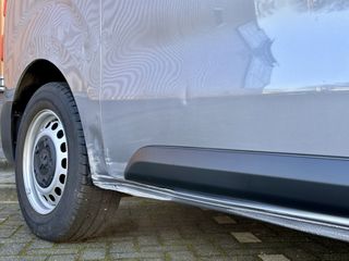 Voertuigafbeelding 24