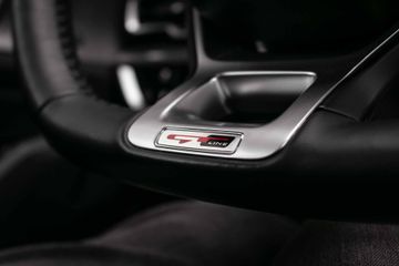 Voertuigafbeelding 30