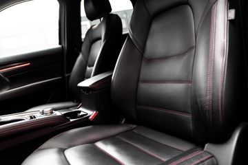 Voertuigafbeelding 3