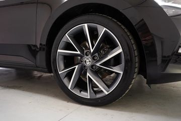 Voertuigafbeelding 35