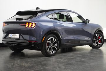 Voertuigafbeelding 1