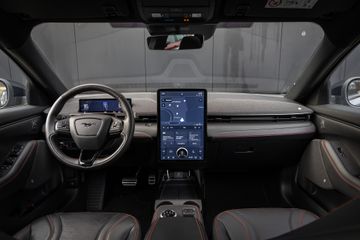 Voertuigafbeelding 3