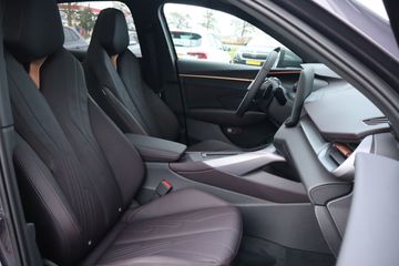 Voertuigafbeelding 10