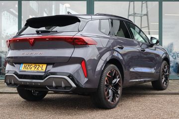 Voertuigafbeelding 6