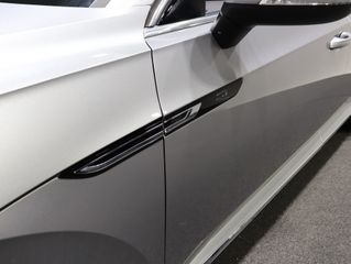 Voertuigafbeelding 36