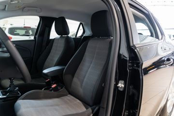 Voertuigafbeelding 9