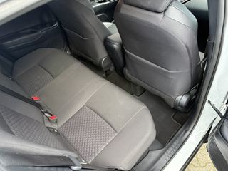 Voertuigafbeelding 30